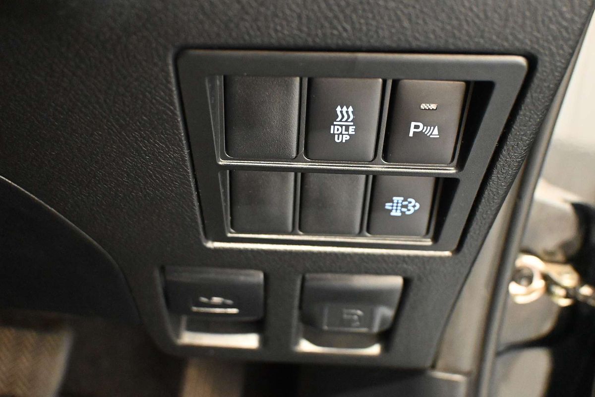 2020 Toyota Hilux SR5 GUN126R 4X4
