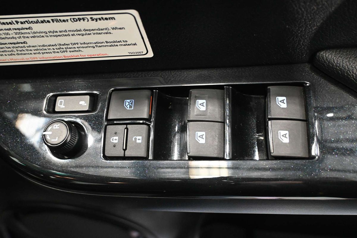 2020 Toyota Hilux SR5 GUN126R 4X4