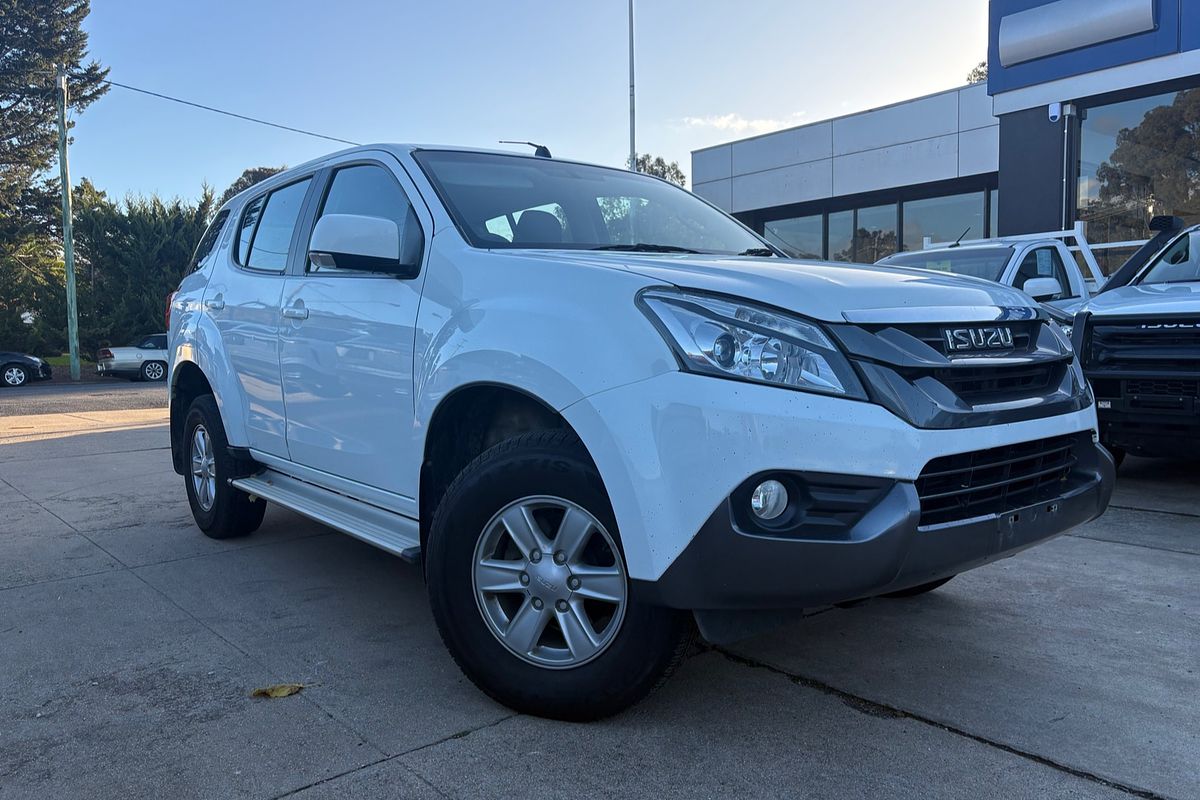2016 Isuzu MU-X LS-M
