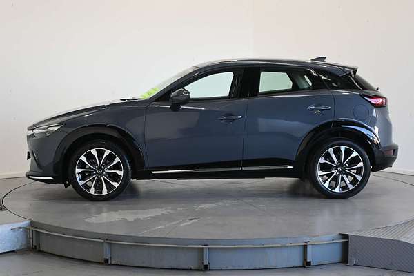 2022 Mazda CX-3 sTouring DK
