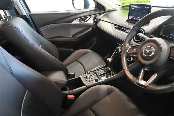 2022 Mazda CX-3 sTouring DK