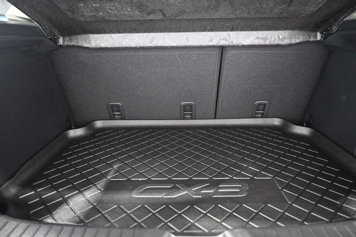 2022 Mazda CX-3 sTouring DK