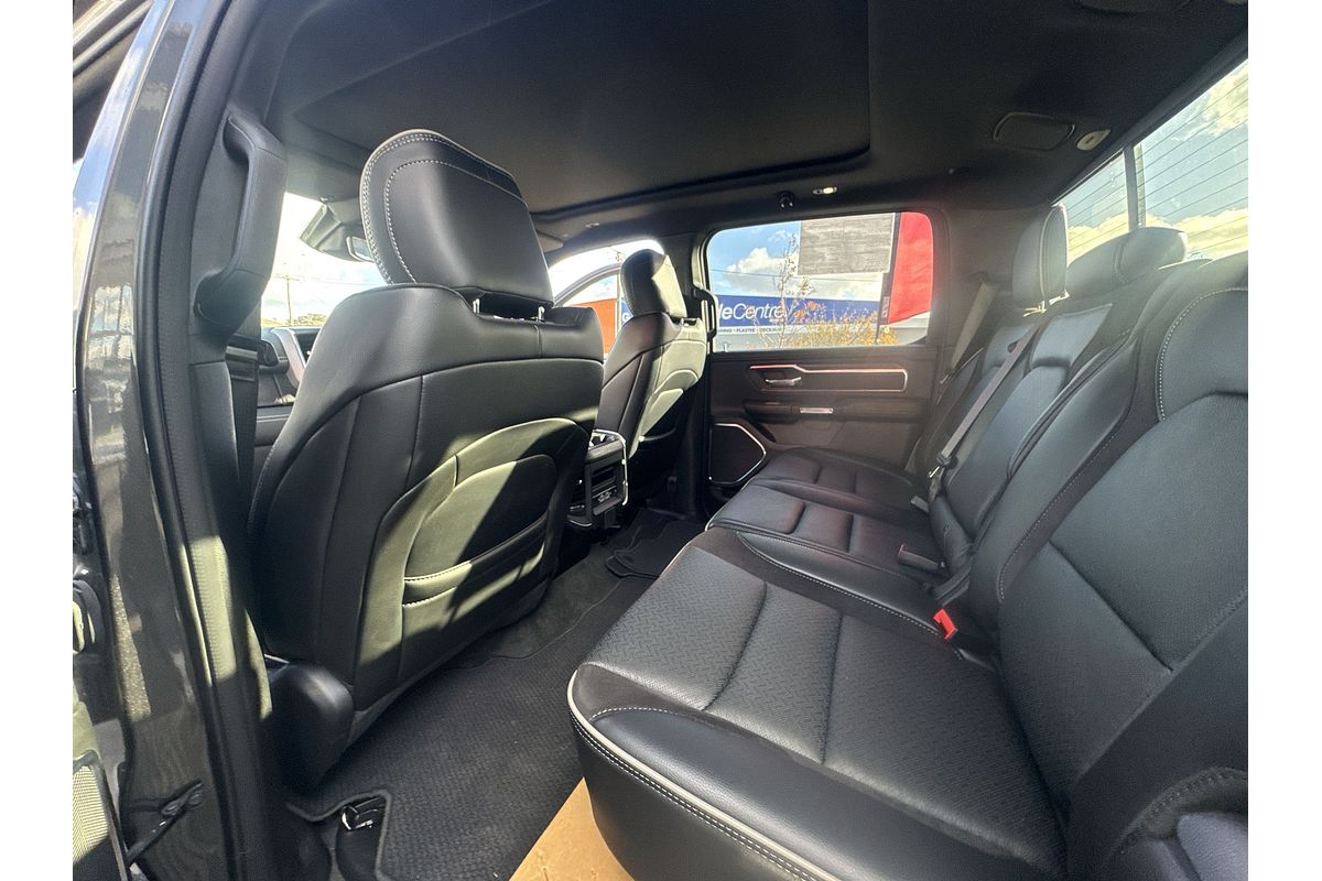 2024 RAM 1500 Laramie DT 4X4 SWB