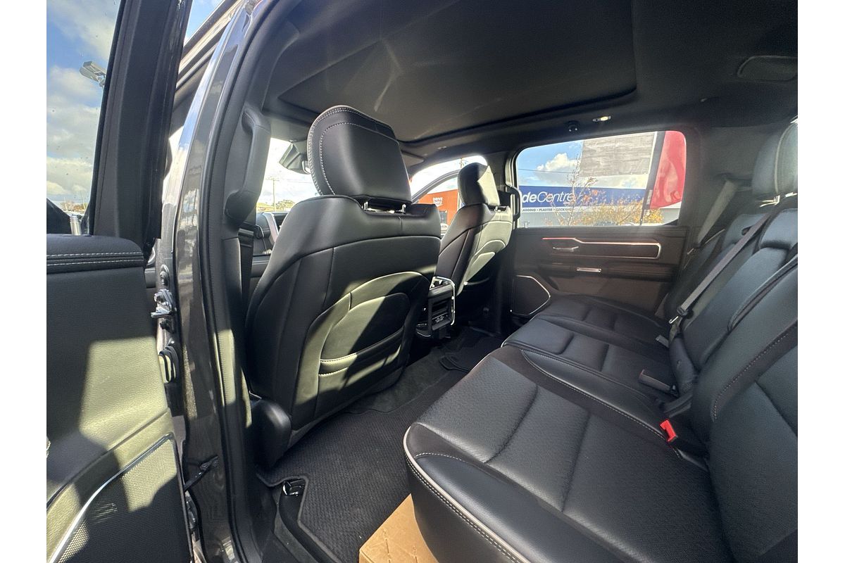 2024 RAM 1500 Laramie DT 4X4 SWB