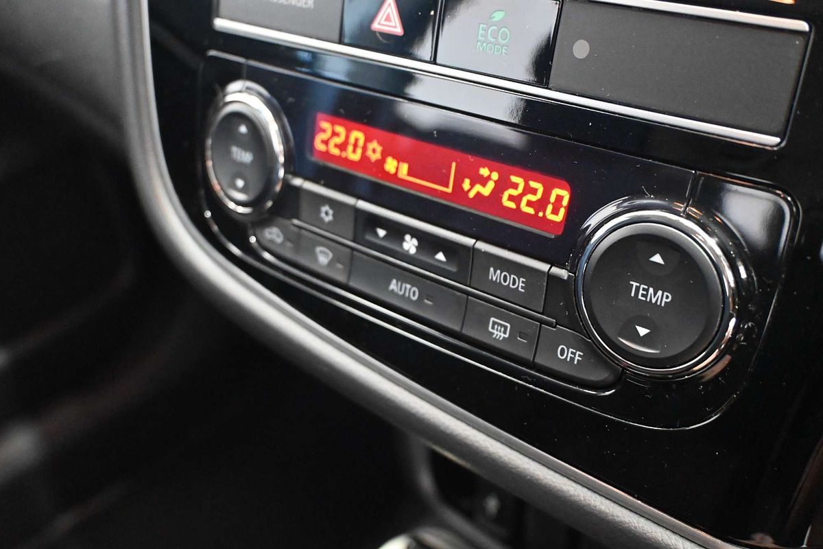 2018 Mitsubishi Outlander ES ZL
