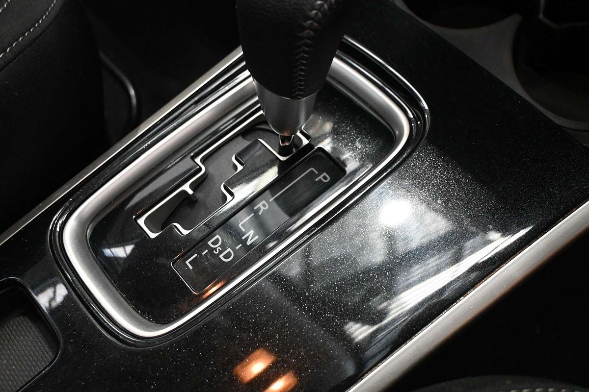 2018 Mitsubishi Outlander ES ZL