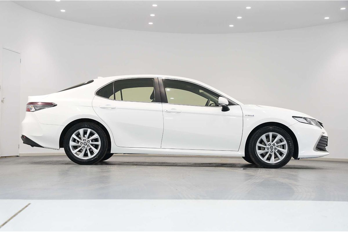 2021 Toyota Camry Ascent AXVH70R