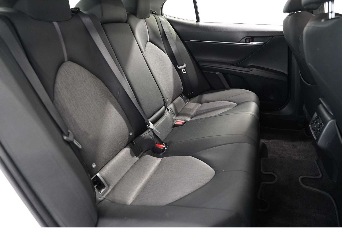 2021 Toyota Camry Ascent AXVH70R
