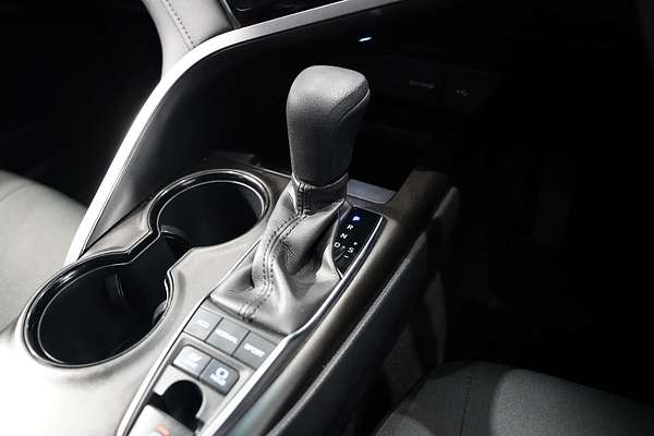 2021 Toyota Camry Ascent AXVH70R