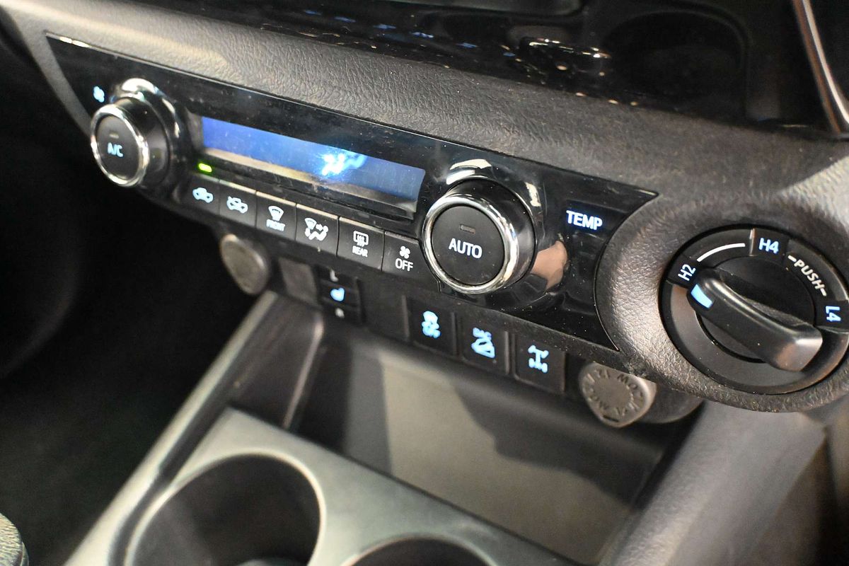2019 Toyota Hilux Rogue GUN126R 4X4