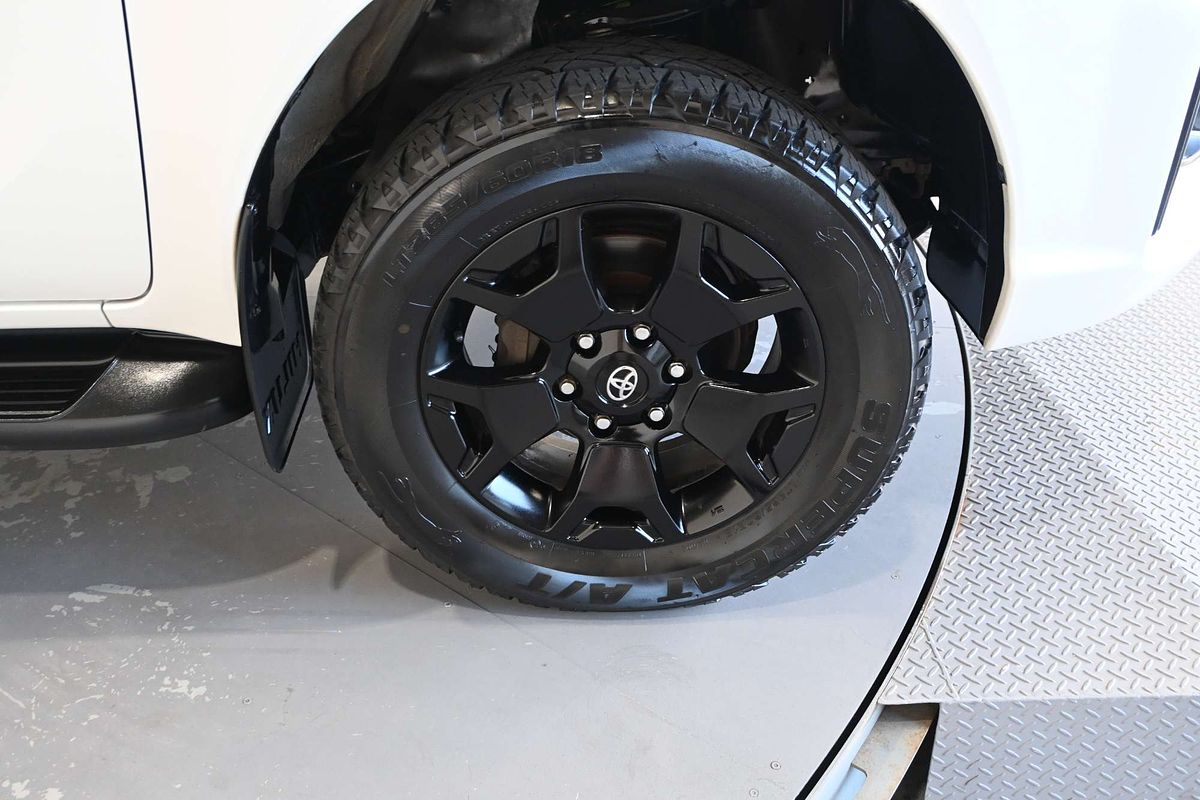 2019 Toyota Hilux Rogue GUN126R 4X4