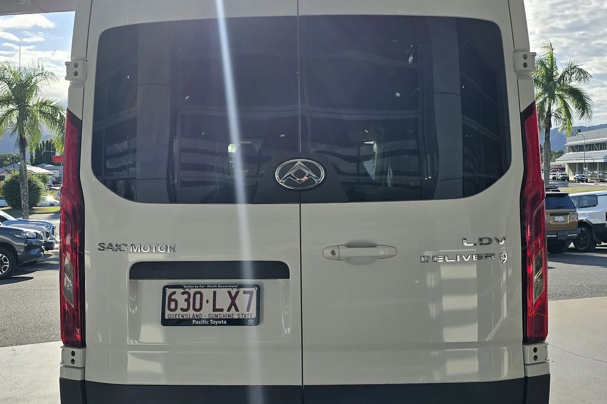 2023 LDV DELIVER 9 DELIVER 9 MWB MID ROOF SV63D