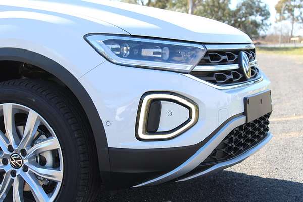 2025 Volkswagen T-Roc 110TSI Style D11