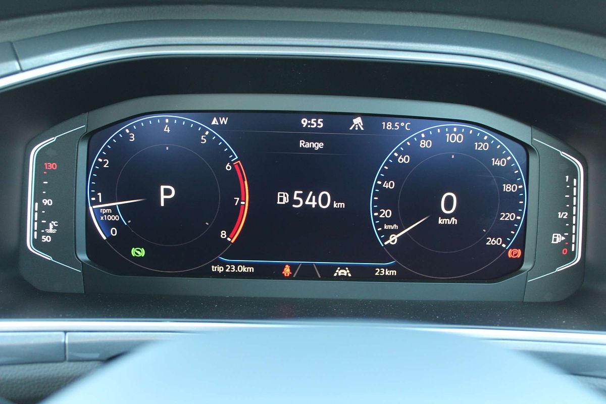 2025 Volkswagen T-Roc 110TSI Style D11