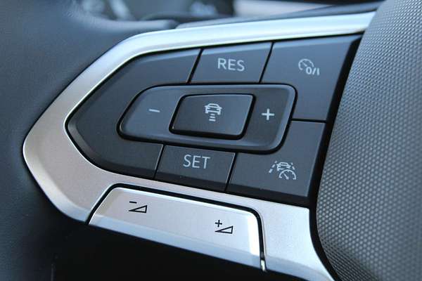 2025 Volkswagen T-Roc 110TSI Style D11