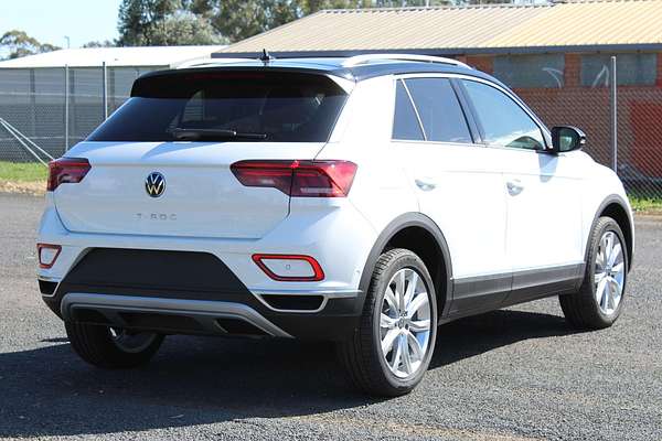 2025 Volkswagen T-Roc 110TSI Style D11