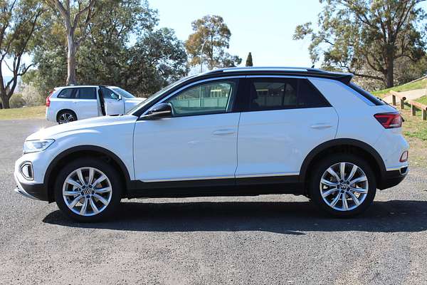 2025 Volkswagen T-Roc 110TSI Style D11