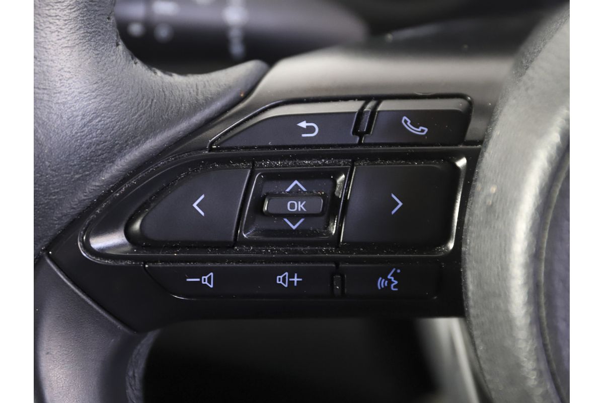 2021 Toyota Yaris SX Hybrid MXPH10R
