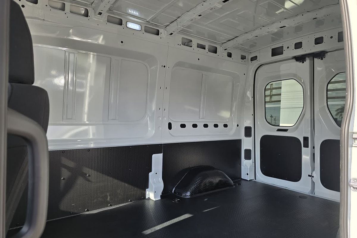2023 LDV DELIVER 9 DELIVER 9 MWB MID ROOF SV63D