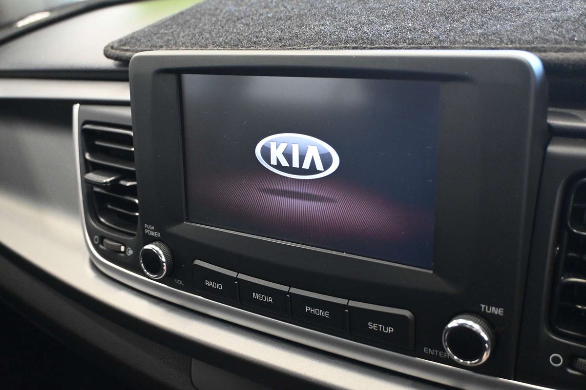 2017 Kia Rio S YB