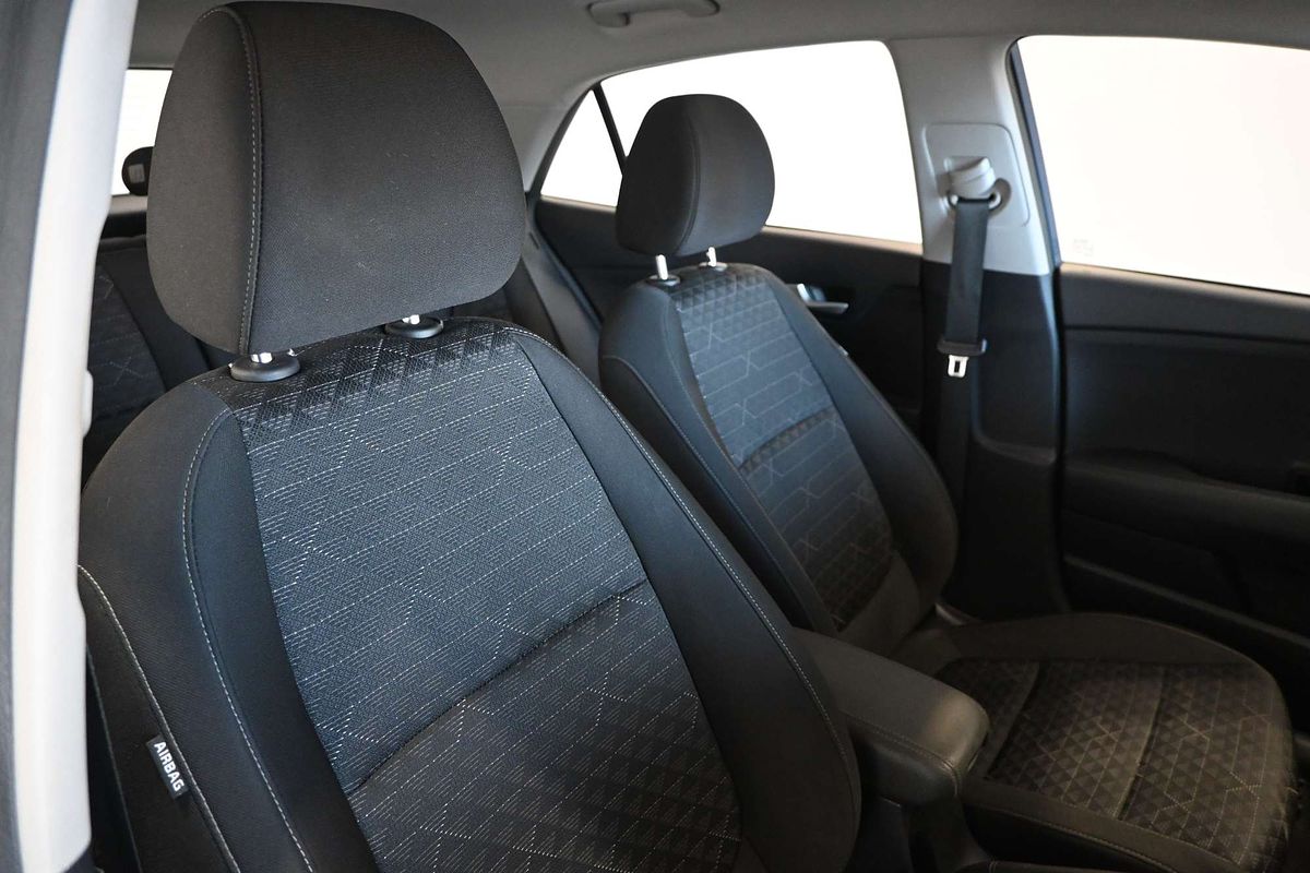2017 Kia Rio S YB