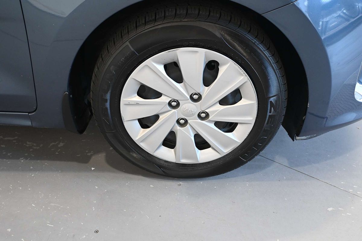 2017 Kia Rio S YB