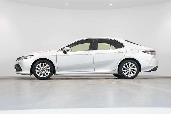 2021 Toyota Camry Ascent AXVH70R
