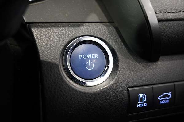 2021 Toyota Camry Ascent AXVH70R