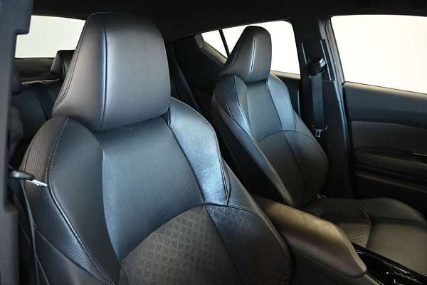 2019 Toyota C-HR NGX10R