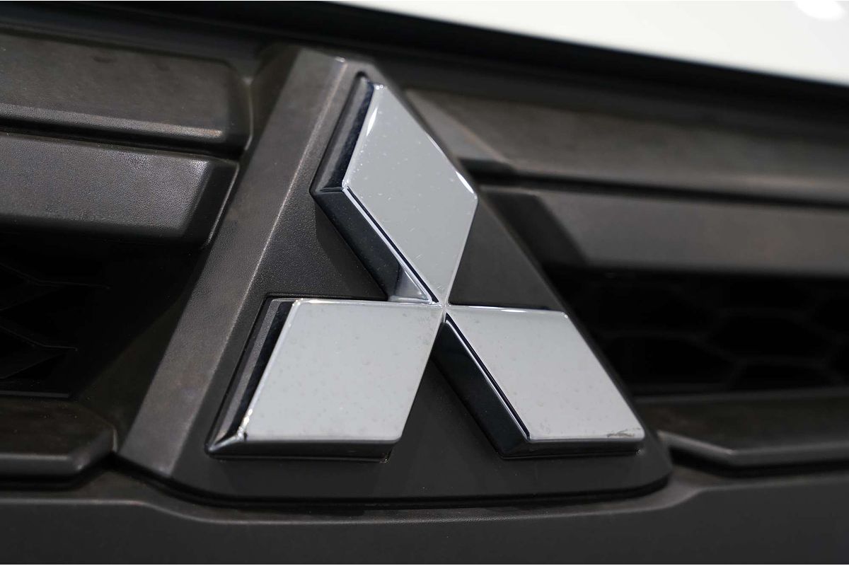 2020 Mitsubishi Triton GLX ADAS MR 4X4