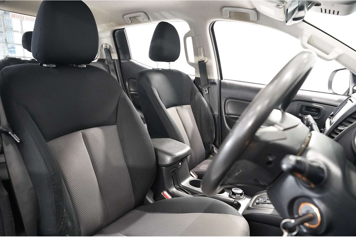2020 Mitsubishi Triton GLX ADAS MR 4X4