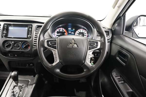 2020 Mitsubishi Triton GLX ADAS MR 4X4