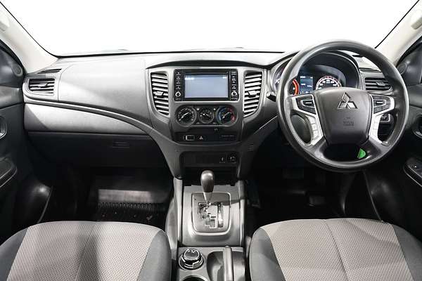 2020 Mitsubishi Triton GLX ADAS MR 4X4