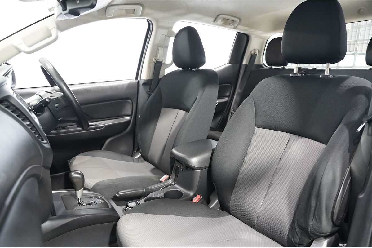 2020 Mitsubishi Triton GLX ADAS MR 4X4