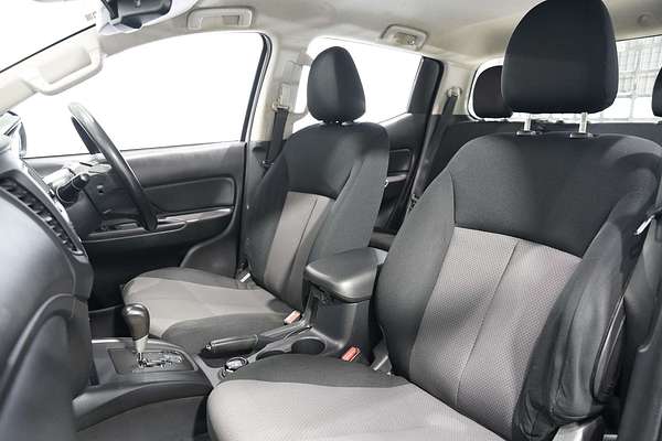2020 Mitsubishi Triton GLX ADAS MR 4X4
