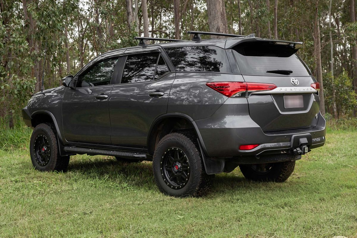 2018 Toyota Fortuner GX GUN156R