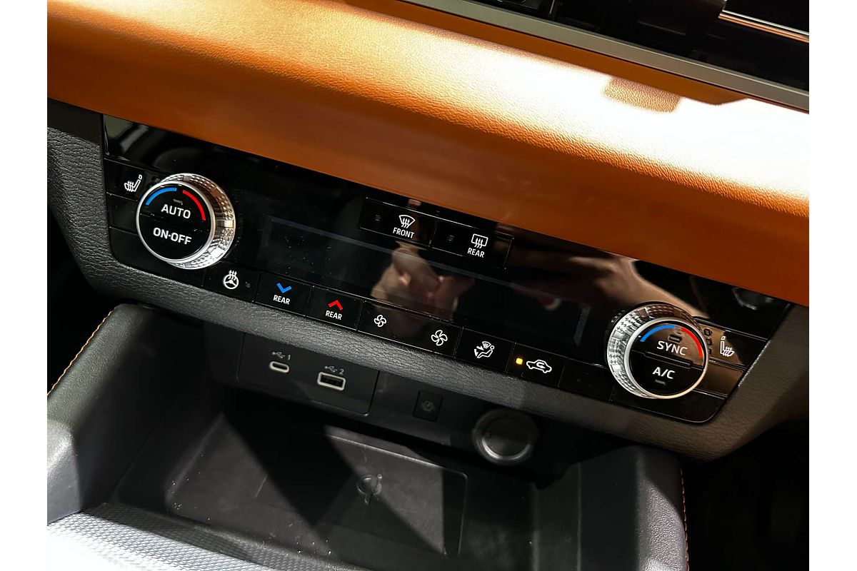 2023 Mitsubishi Outlander Exceed Tourer ZM
