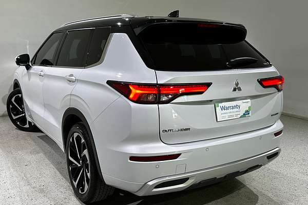 2023 Mitsubishi Outlander Exceed Tourer ZM