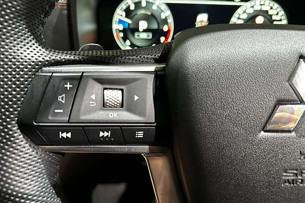 2023 Mitsubishi Outlander Exceed Tourer ZM