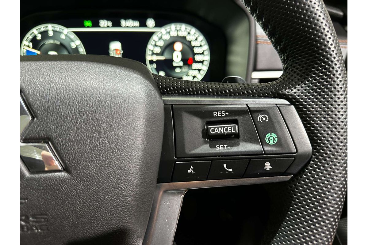 2023 Mitsubishi Outlander Exceed Tourer ZM