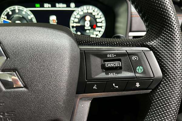2023 Mitsubishi Outlander Exceed Tourer ZM
