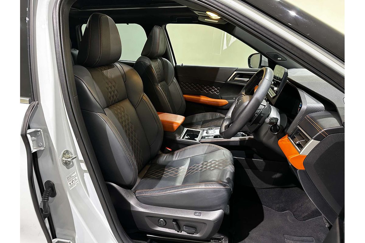2023 Mitsubishi Outlander Exceed Tourer ZM