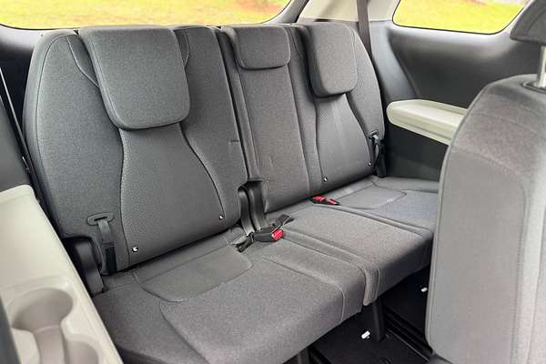 2021 Kia Carnival S KA4