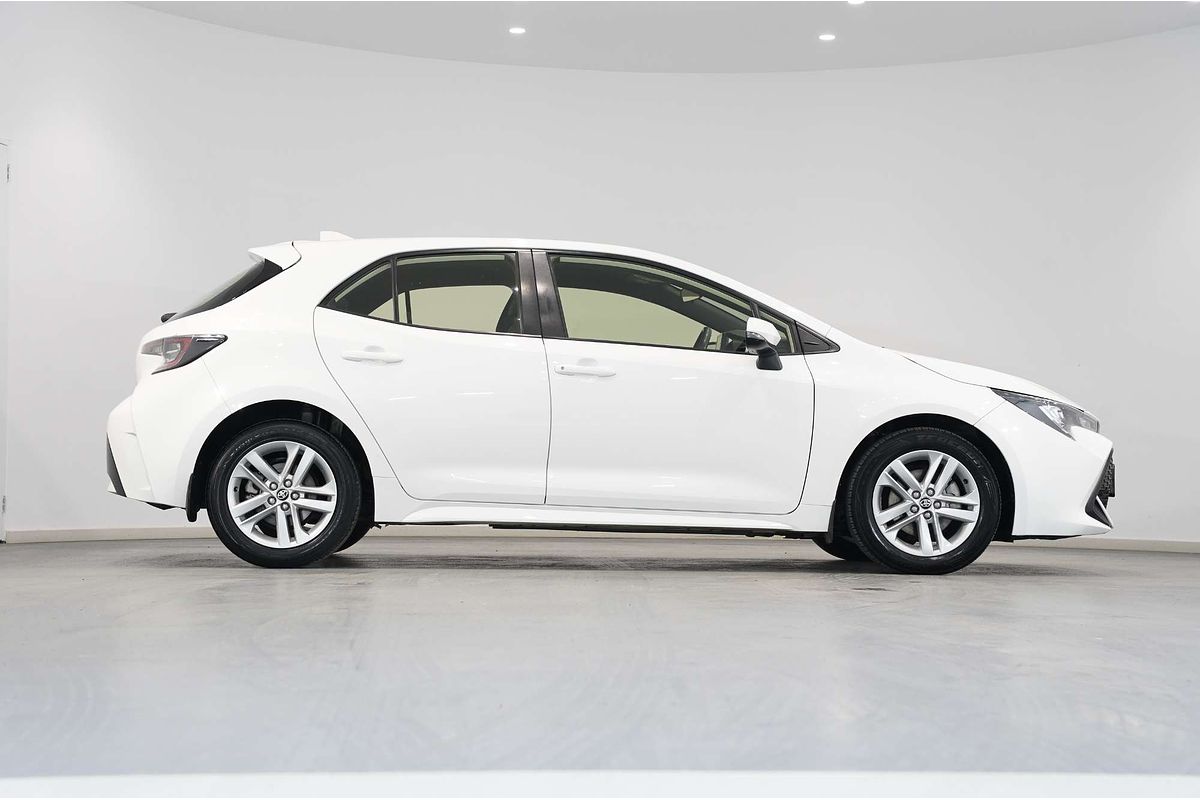 2021 Toyota Corolla Ascent Sport MZEA12R