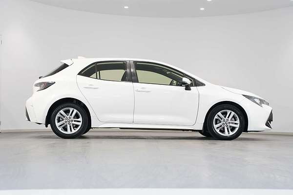 2021 Toyota Corolla Ascent Sport MZEA12R