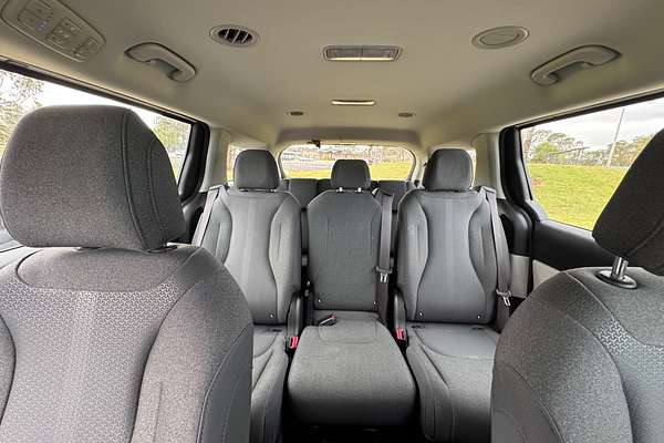 2021 Kia Carnival S KA4