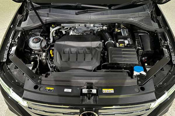 2022 Volkswagen Tiguan 162TSI R-Line 5N