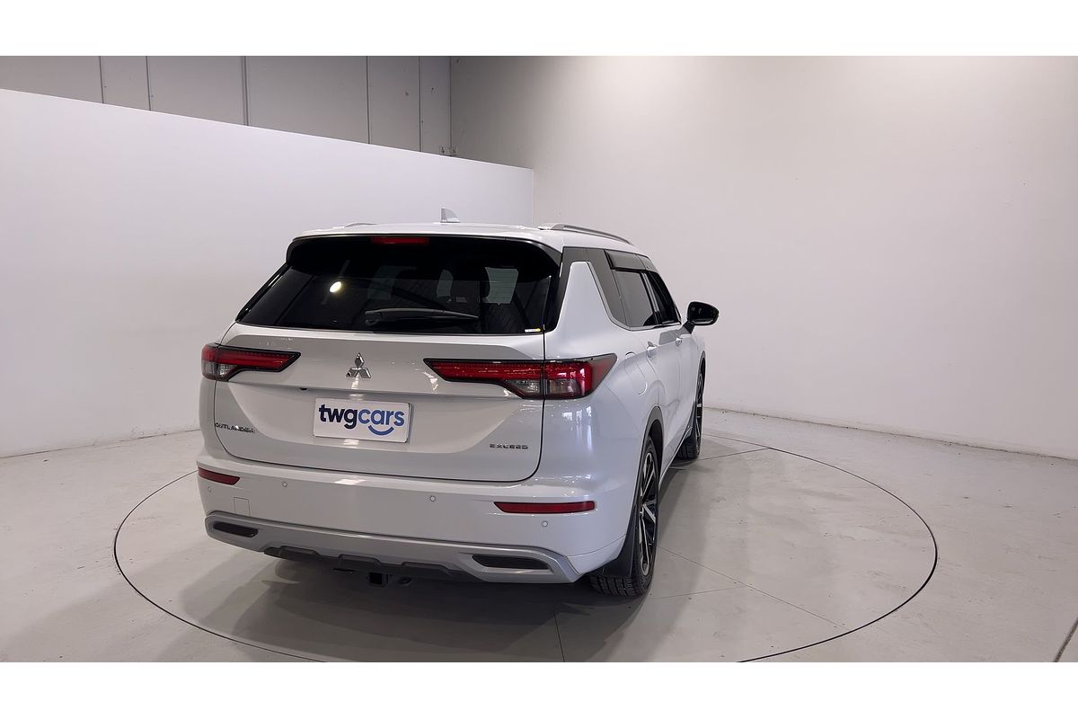 2022 Mitsubishi Outlander Exceed ZM