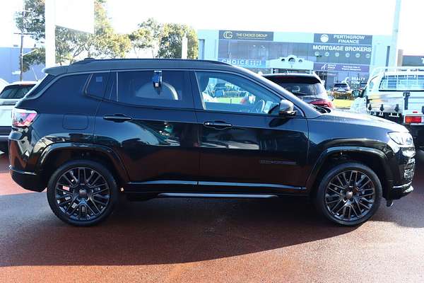 2023 Jeep Compass S-Limited M6