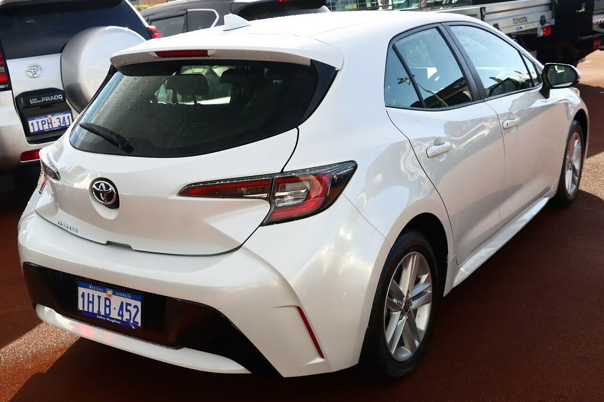 2021 Toyota Corolla Ascent Sport MZEA12R